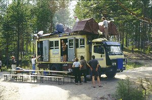 Stellplatz an einer Nebenstrasse nahe den Kolli-Bergen