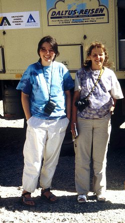 Voller Interesse und unheimlich aufgeweckt geht es durch Marokko...