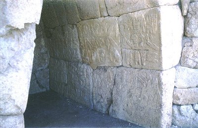 Hieroglypheninschrift in Hattusas