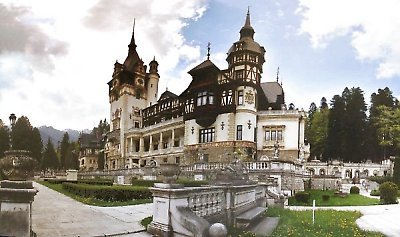 Schloss Peles mit Gartenanlage